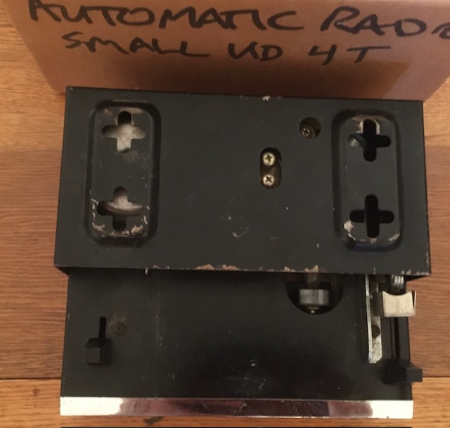 Automatic Radio Small 4Track UD Top