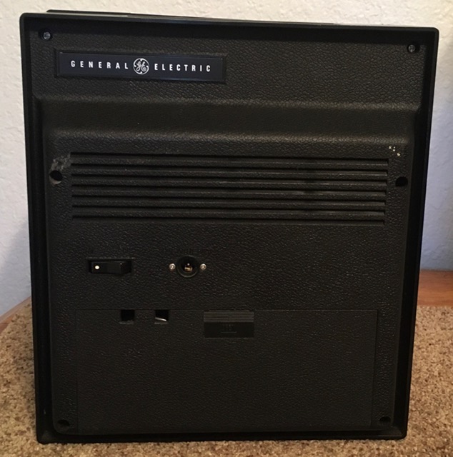 GE Port Splitter w/Battery Door back
